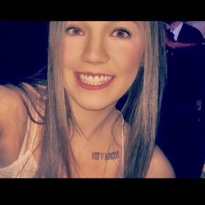 Meet your Posher, Hannah